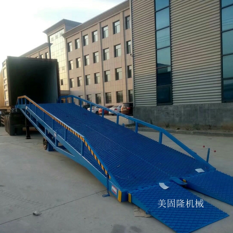 周口移动式液压登车桥厂家